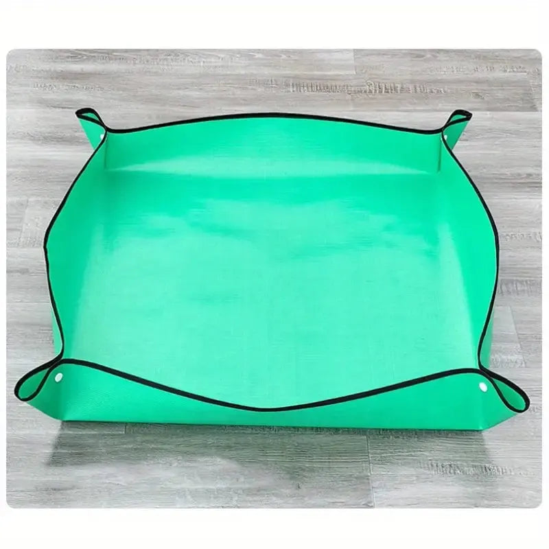 Waterproof Garden Soil Change Mat – Thickened, Foldable, 50x50cm with Lock Design