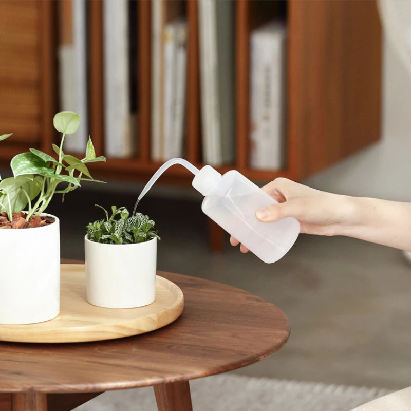 Squeeze Watering Bottle – 150/250/500mL Plant Pouring Tool