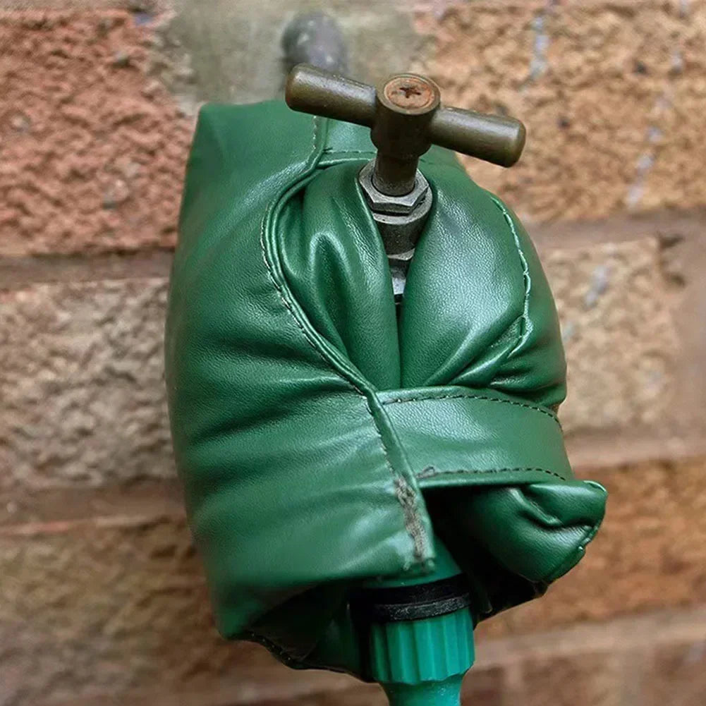 Insulated Outdoor Faucet Cover – Winter Tap Protector (26×18cm)